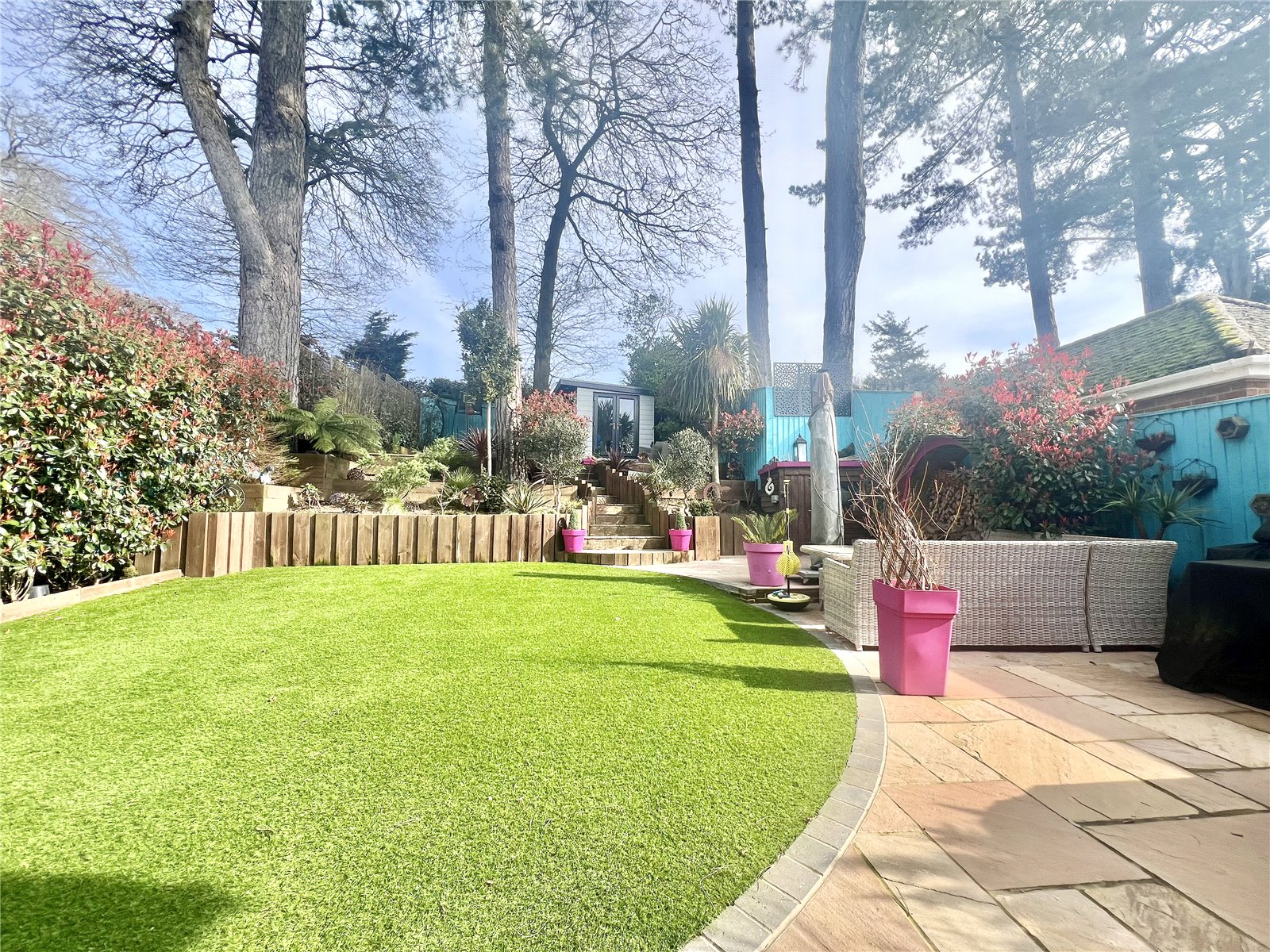 East Cliff Way, Friars Cliff, Christchurch, Dorset, BH23 4EY