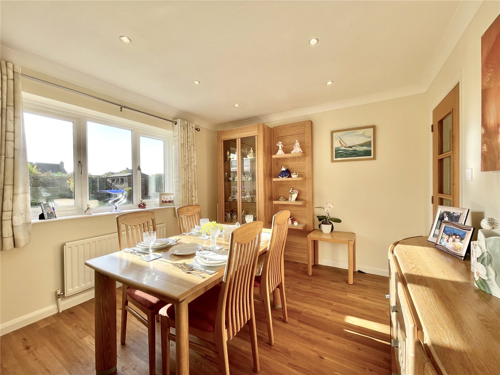 Glengarry Way, Friars Cliff, Christchurch, Dorset, BH23 4EH Mitchells