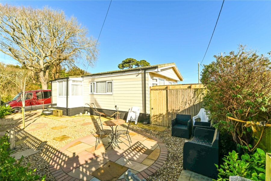 The Cul De Sac, Naish Estate, Barton On Sea, Hampshire, BH25 7RU