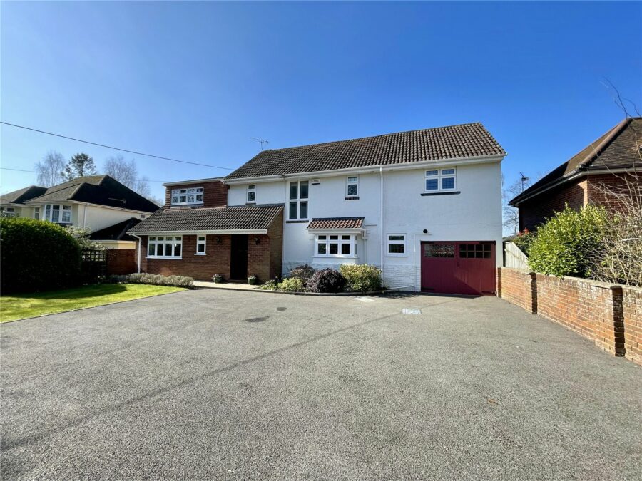 Hinton Wood Avenue, Highcliffe on Sea, Christchurch, Dorset, BH23 5AL