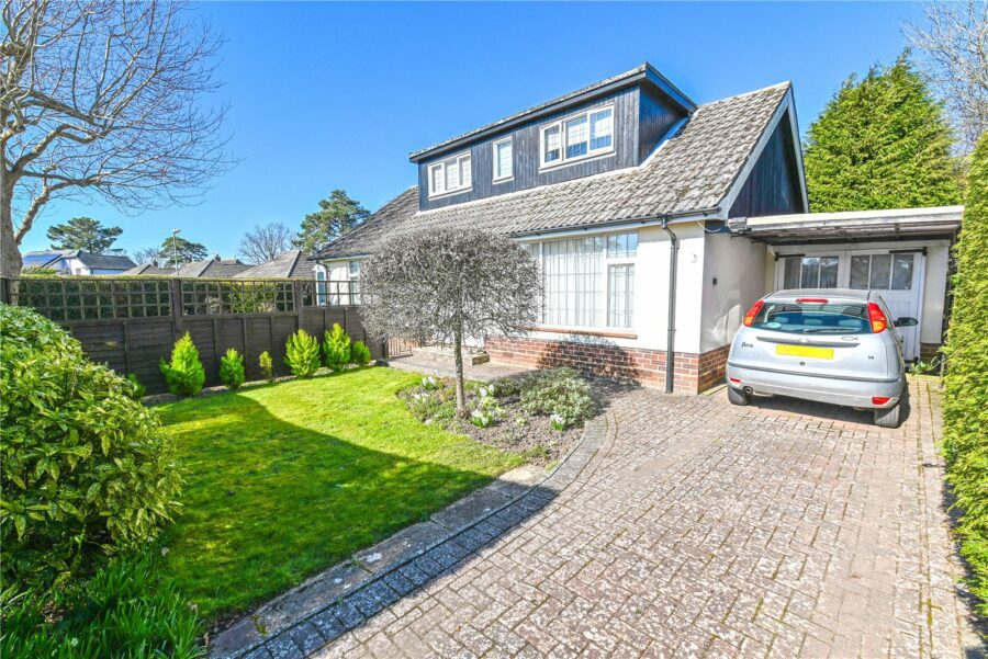 Mallard Close, Hordle, Lymington, Hampshire, SO41 0FH
