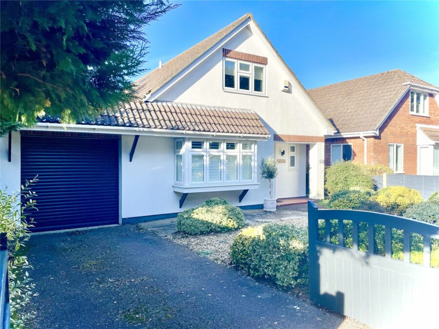 Ledbury Road, Mudeford, Christchurch, Dorset, BH23 3LB