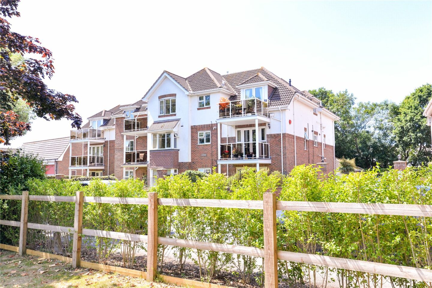 Whitefield Road, New Milton, Hampshire, BH25 6DH
