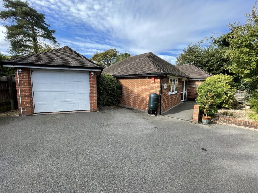 Firshill, Highcliffe On Sea,Christchurch, Dorset, BH23 4RE