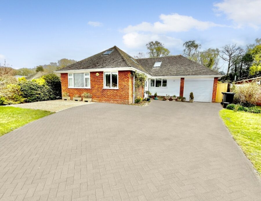 Braemar Drive, Highcliffe On Sea, Christchurch, Dorset, BH23 5NP