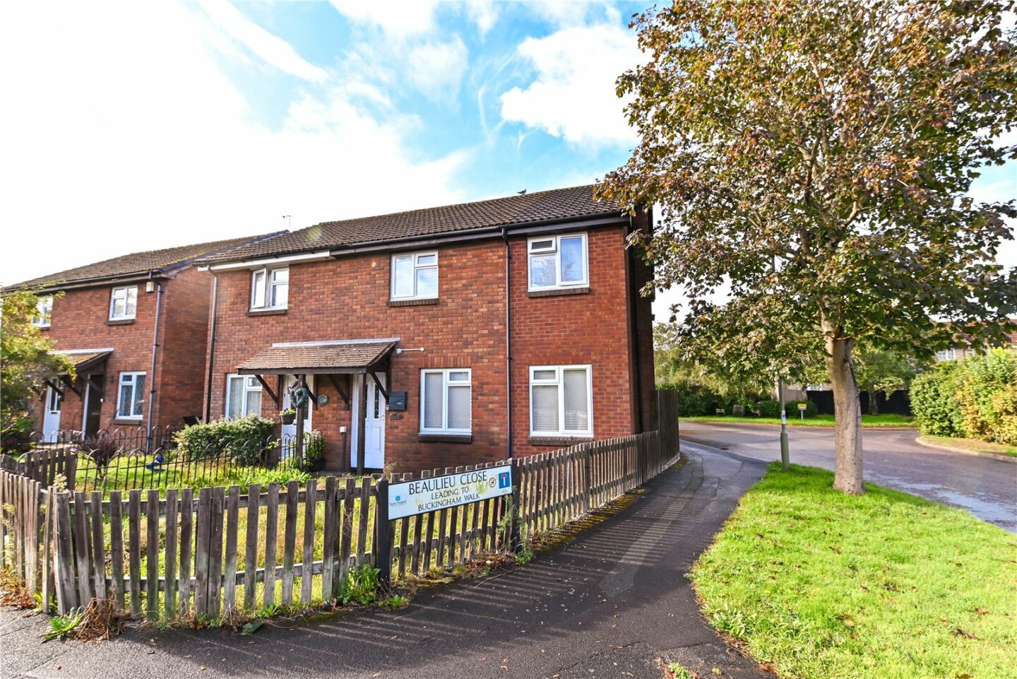 Chatsworth Way, New Milton, Hampshire, BH25 5UQ