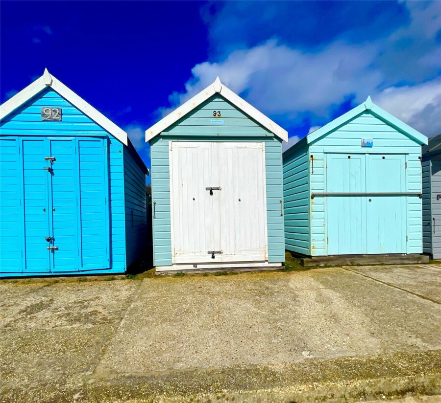 Beach Hut 93, Friars Cliff, BH23 4DY