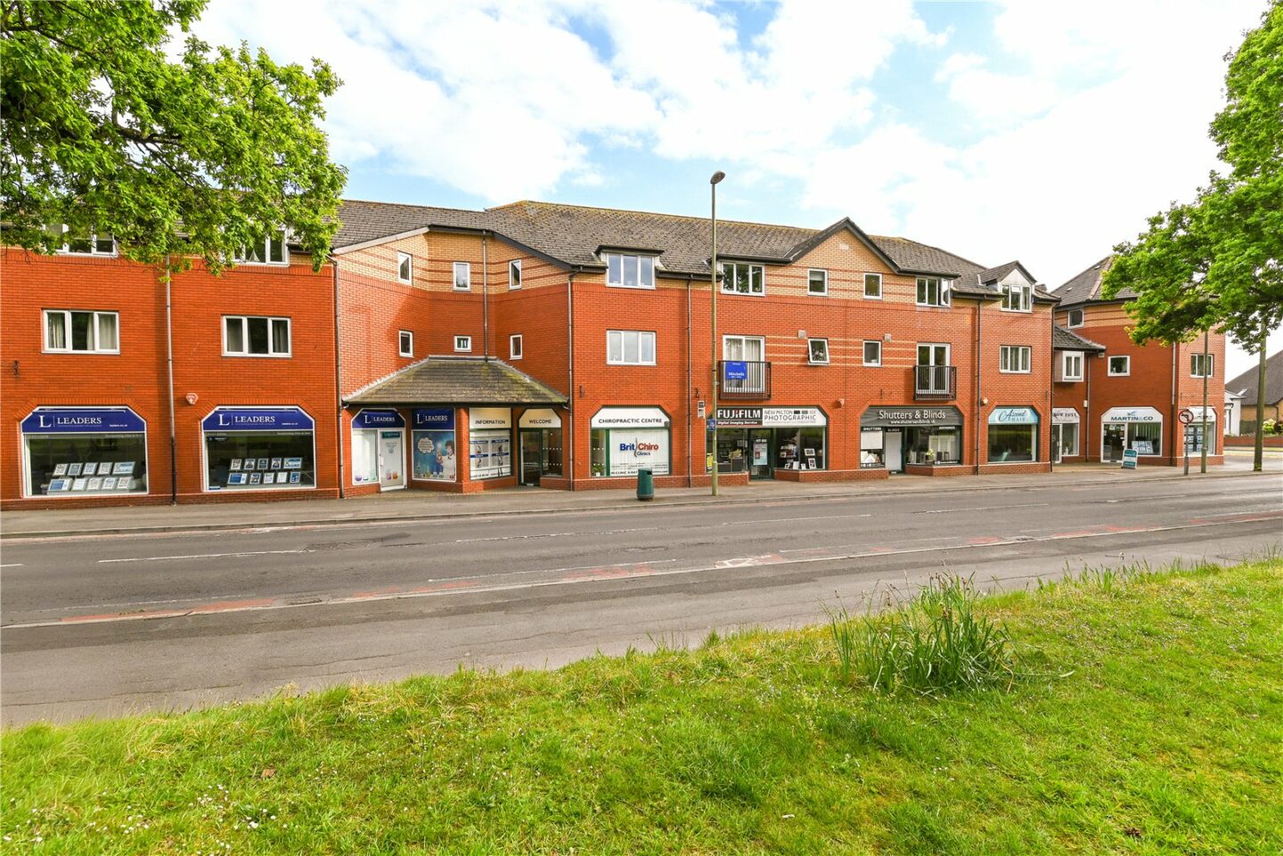 Old Milton Road, New Milton, Hampshire, BH25 6DY