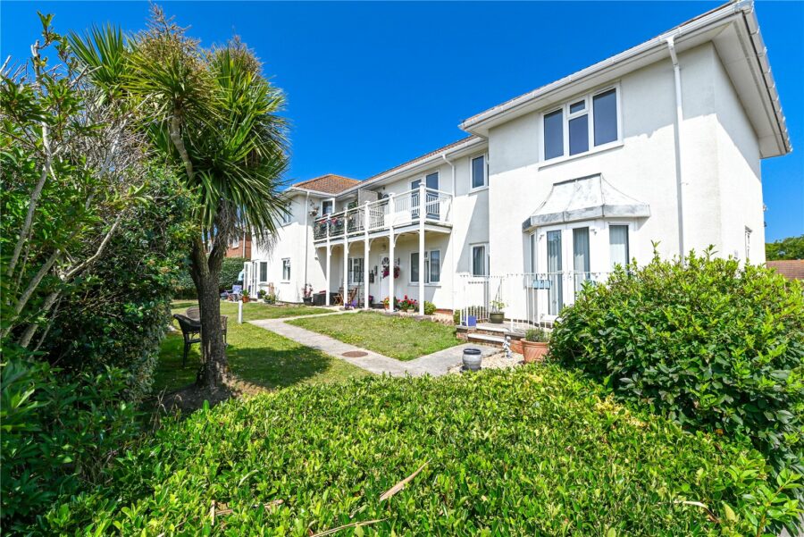 Aldbury Court, 19-21 Grove Road, Barton on Sea, Hampshire, BH25 7DJ