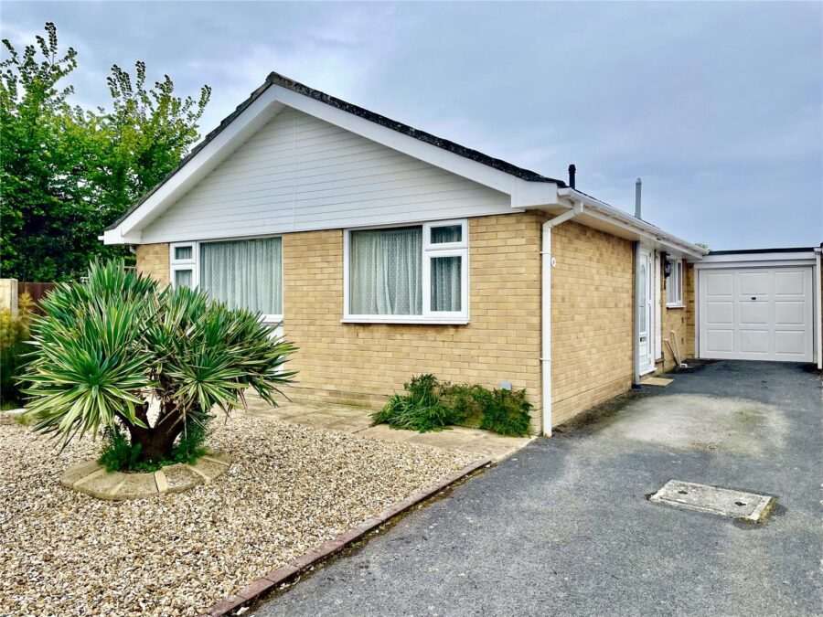 Mountbatten Close, Mudeford, Christchurch, Dorset, BH23 3JB