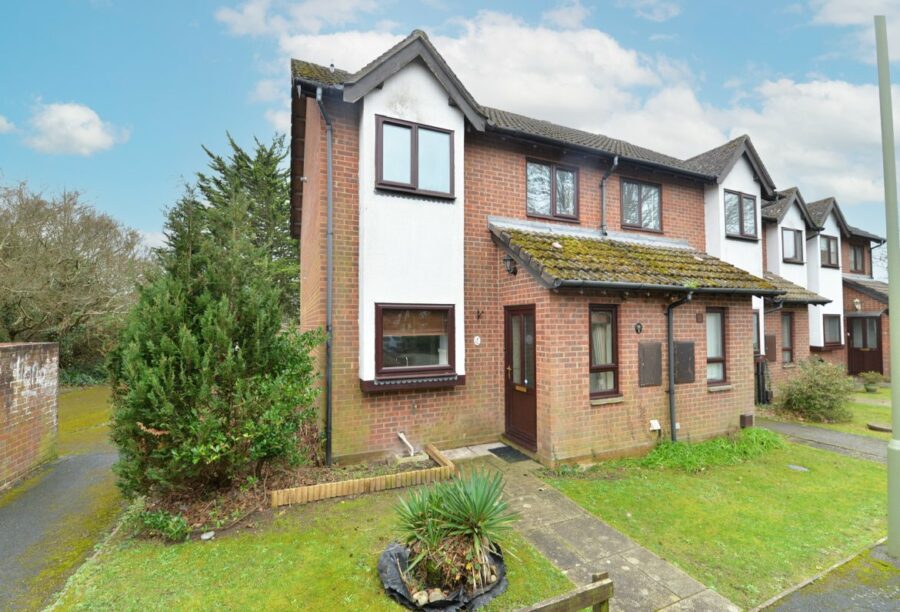 Aysha Close, New Milton, Hampshire, BH25 5PQ