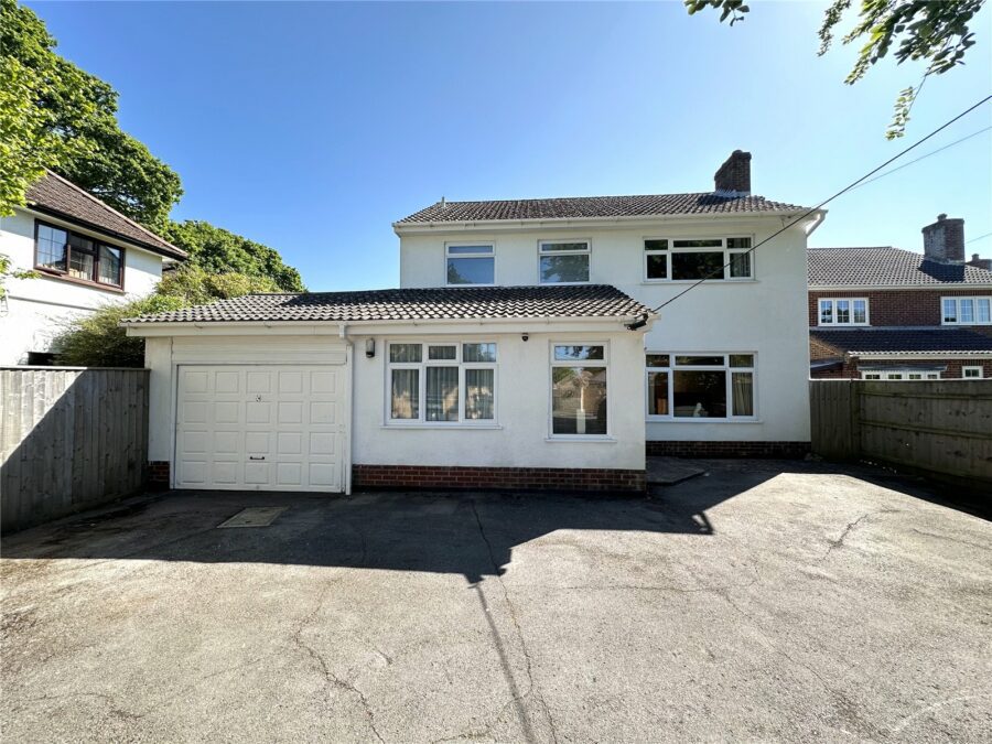 Ringwood Road, Walkford, Christchurch, Dorset, BH23 5RB