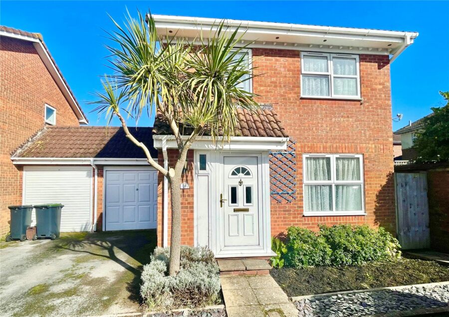 Delta Close, Mudeford, Christchurch, Dorset, BH23 4TU