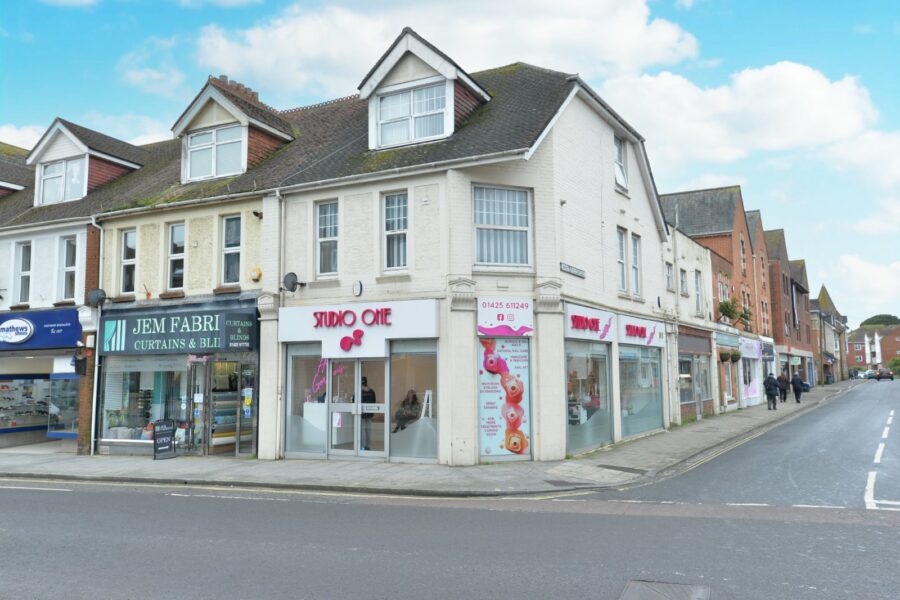 Station Road, New Milton, Hampshire, BH25 6JX