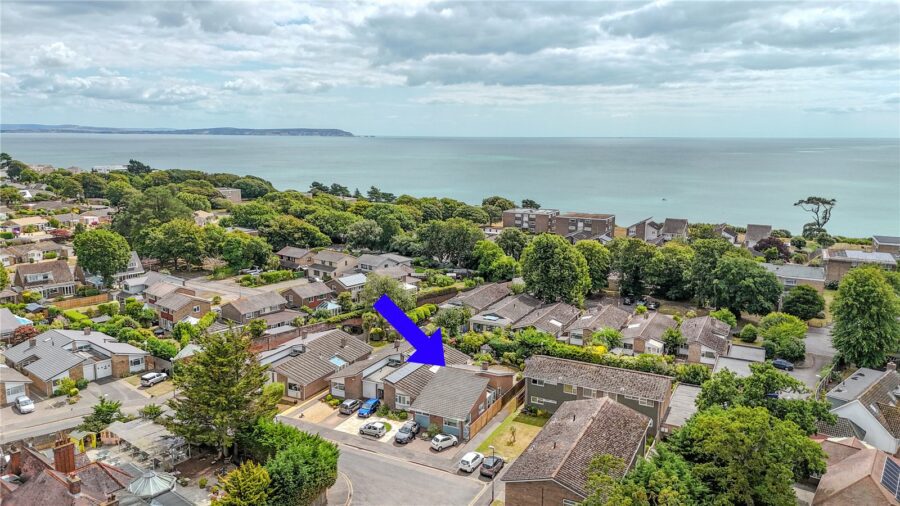 Oakleigh Way, Highcliffe On Sea, Christchurch, Dorset, BH23 5DQ