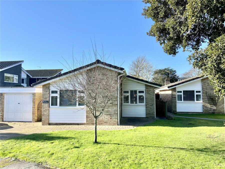 Arundel Way, Highcliffe On Sea, Christchurch, Dorset, BH23 5DX