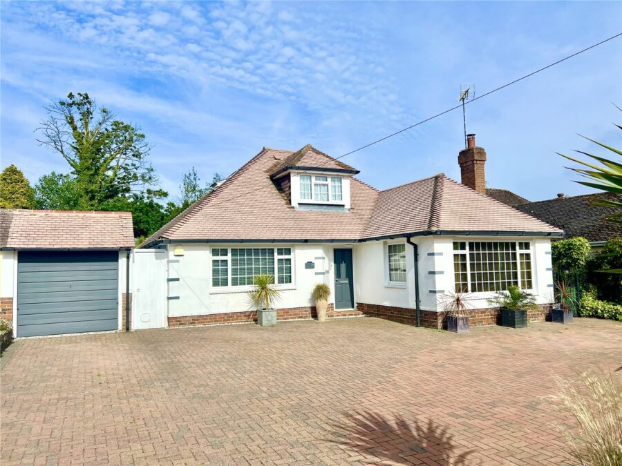 Terrington Avenue, Highcliffe On Sea, Christchurch, Dorset, BH23 4RJ