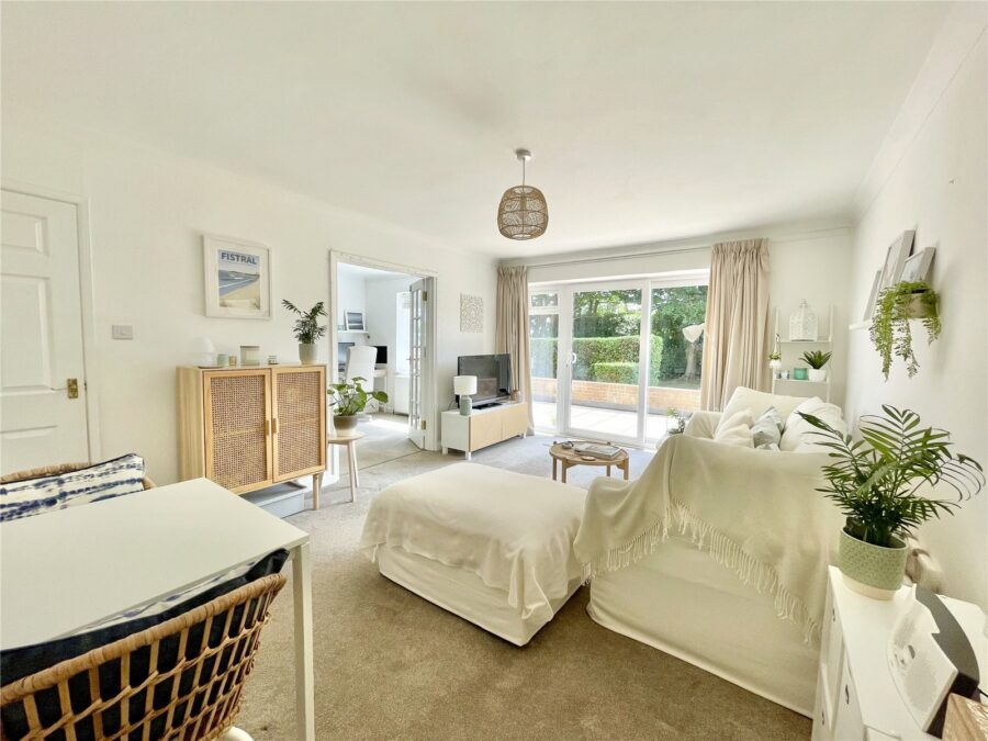 Lymington Road, Highcliffe On Sea, Christchurch, Dorset, BH23 5EB