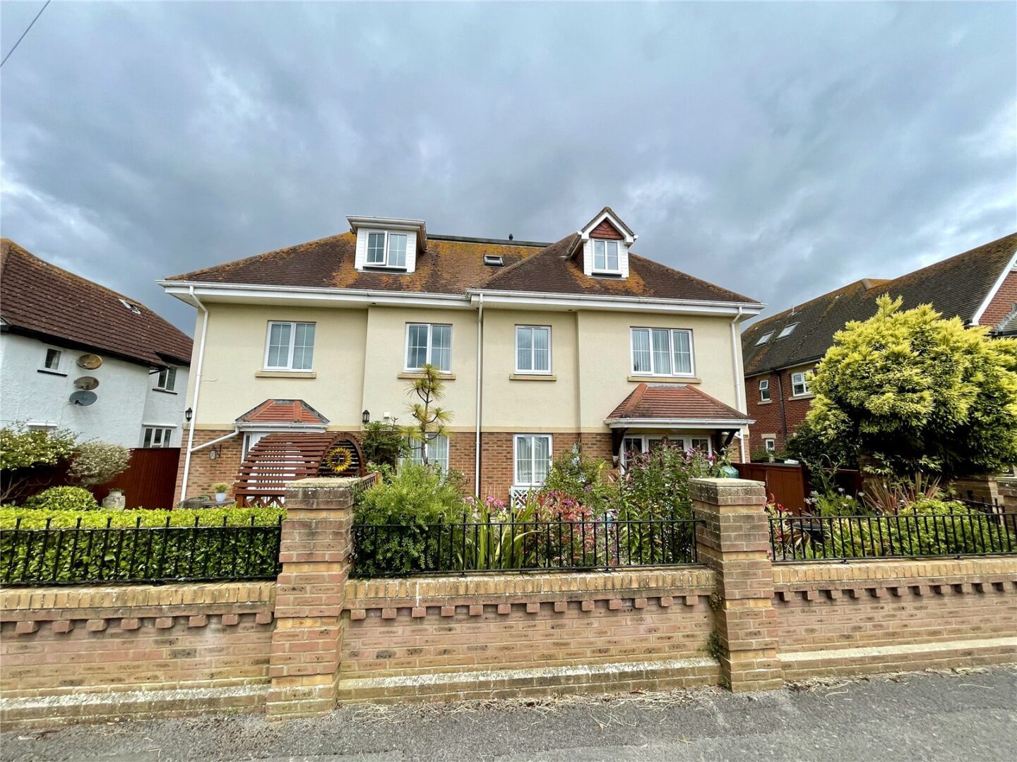 Stuart Road, Highcliffe On Sea