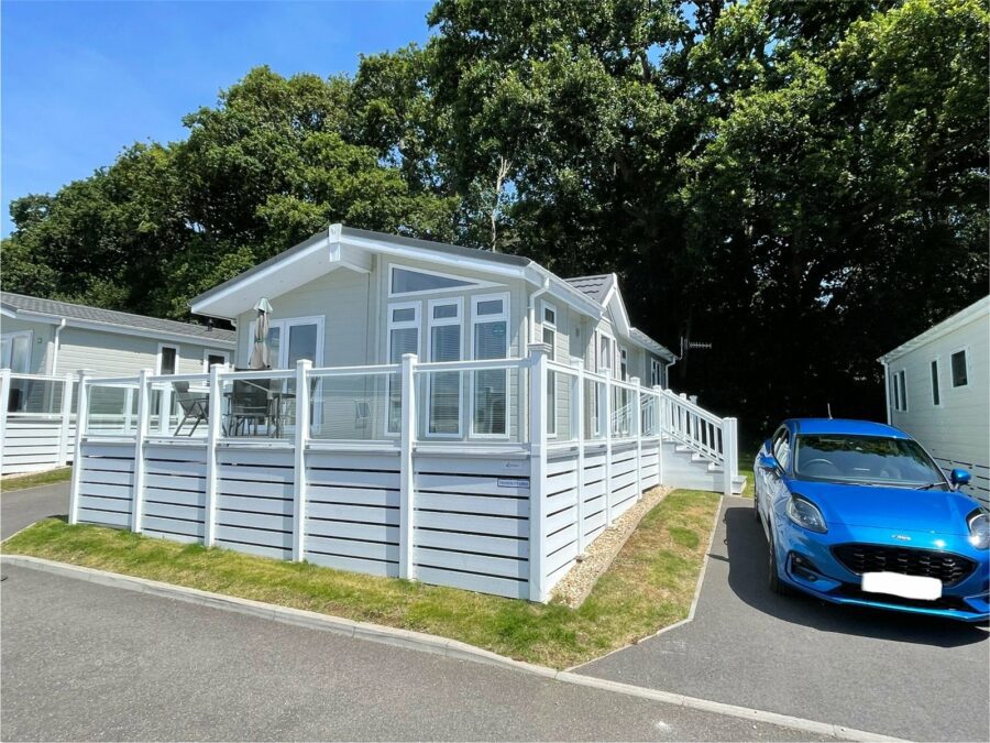 Hoburne Park, Hoburne Lane, Highcliffe On Sea, Christchurch, BH23 4HP