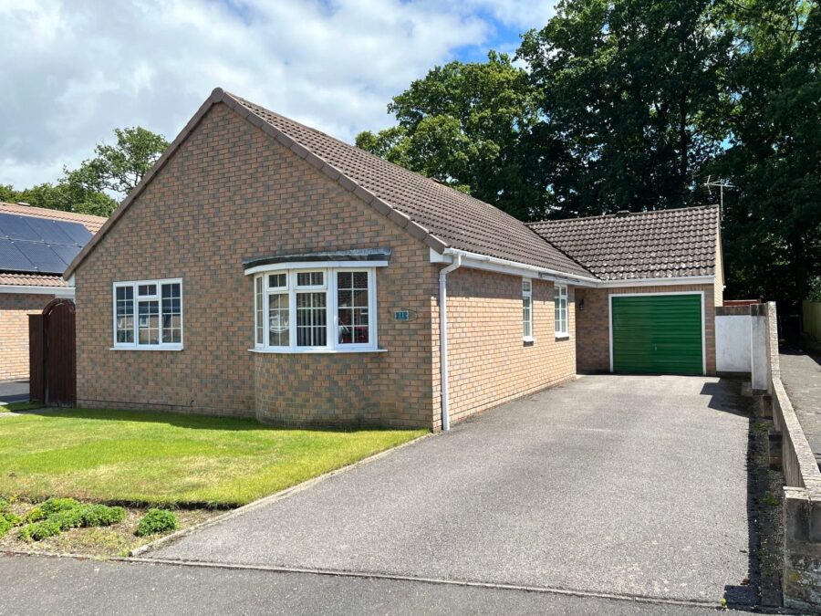 Thetchers Close, New Milton, Hampshire, BH25 5DH