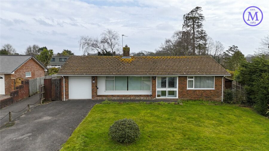 Shepherd Close, Highcliffe On Sea, Christchurch, Dorset, BH23 5PF