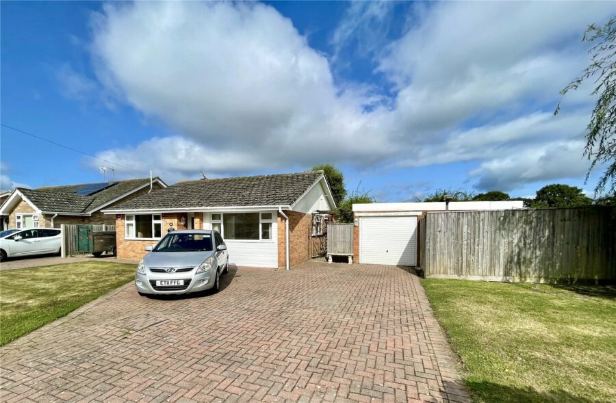 Clive Road, Highcliffe On Sea, Christchurch, Dorset, BH23 4NY