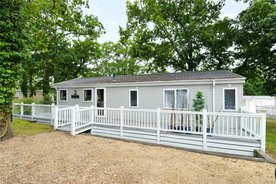 Woodland View, Bashley Caravan Park, New Milton, Hampshire, BH25 5QR