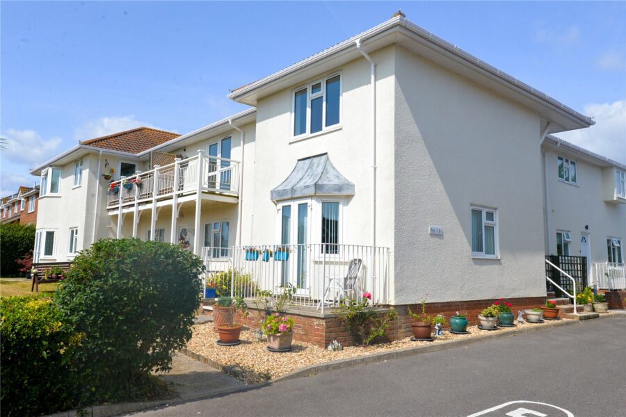 Aldbury Court, 19-21 Grove Road, Barton on Sea, Hampshire, BH25 7DJ