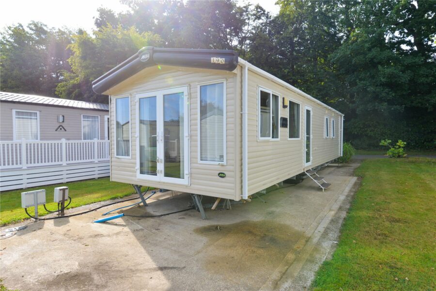 Bashley Caravan Park, Sway Road, New Milton, Hampshire, BH25 5QR