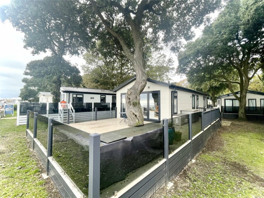 Sandhills Holiday Park, Mudeford, Dorset, BH23 4AL