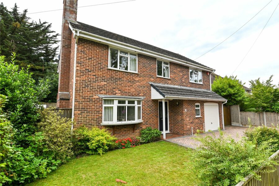 North Street, Pennington, Lymington, Hampshire, SO41 8GB
