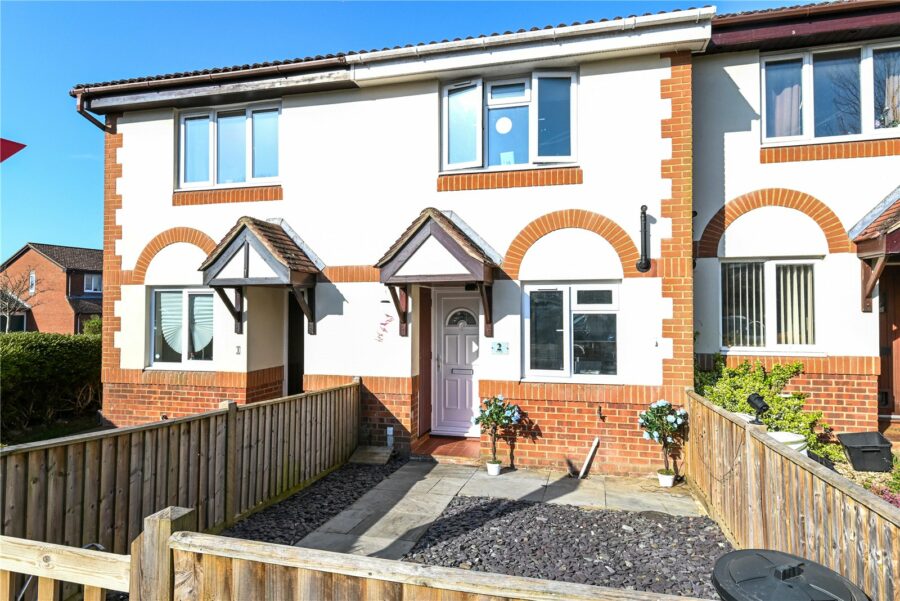 The Hyde, New Milton, Hampshire, BH25 5GA