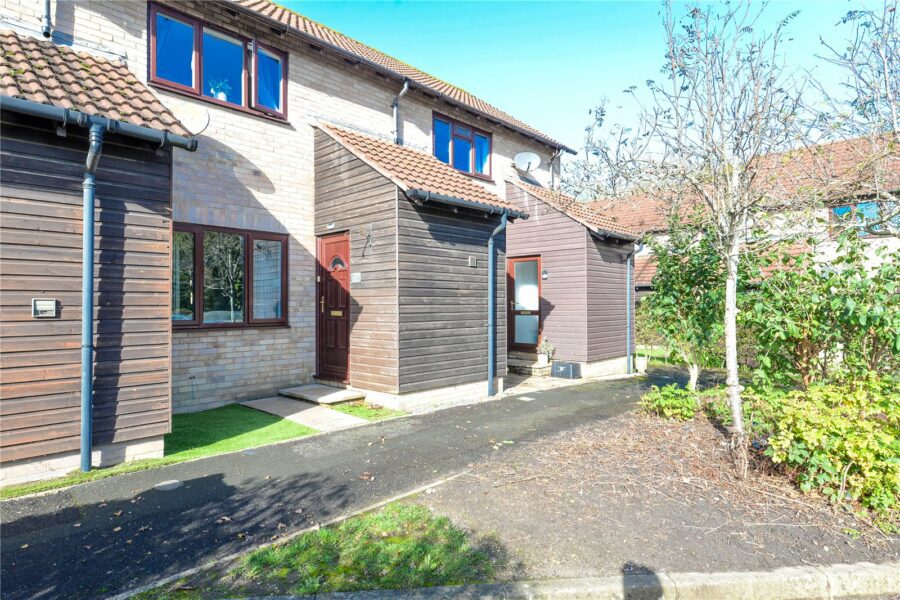 Eastlands, New Milton, Hampshire, BH25 5PH