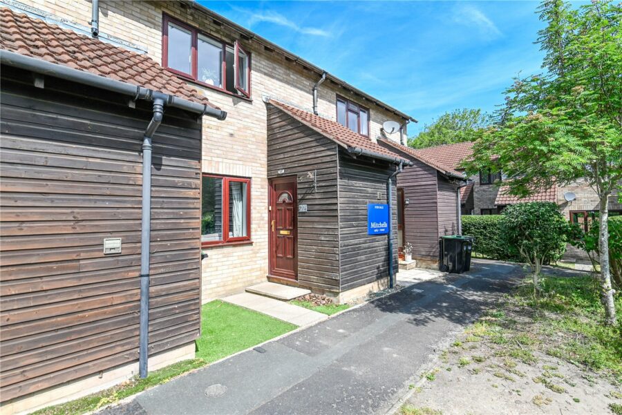 Eastlands, New Milton, Hampshire, BH25 5PH