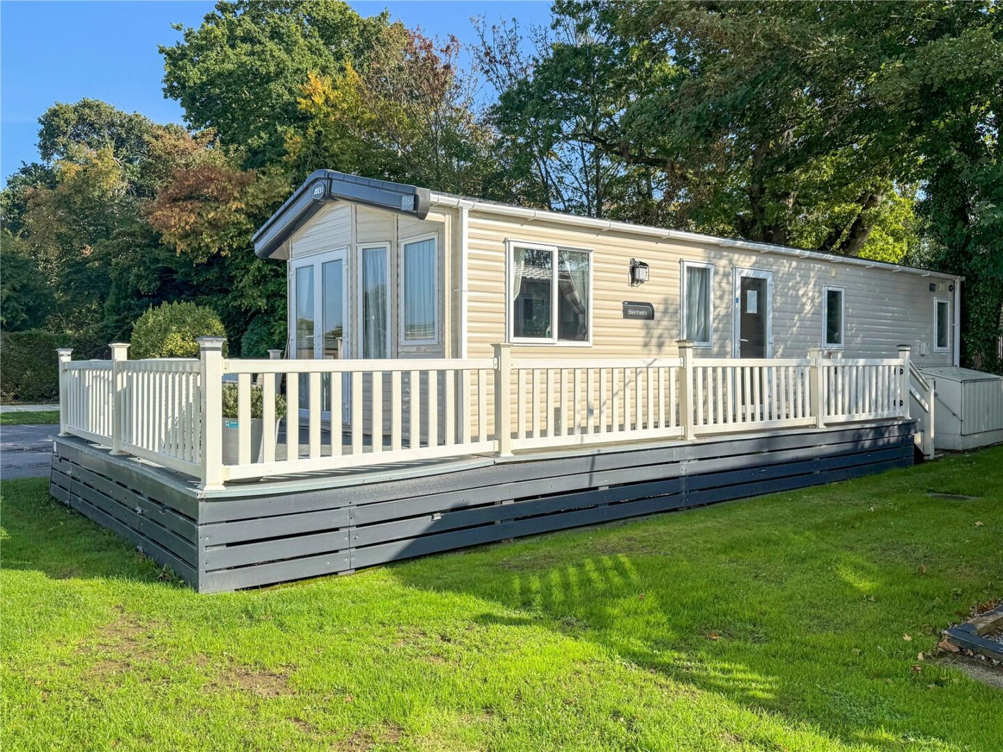 Sycamore, Hoburne Bashley Holiday Park