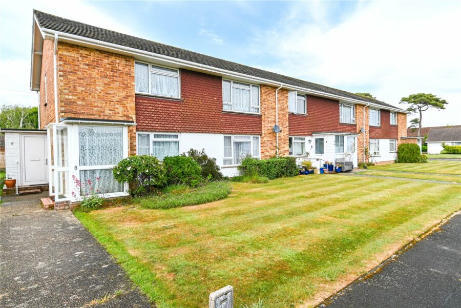 Aspen Place, New Milton, Hampshire, BH25 6NX