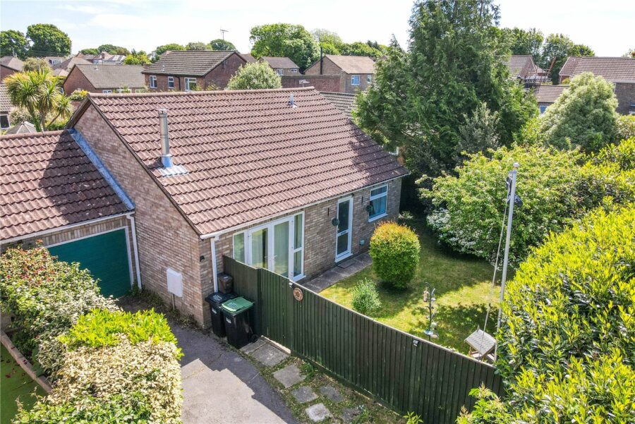 Cranborne Place, New Milton, Hampshire, BH25 5UR