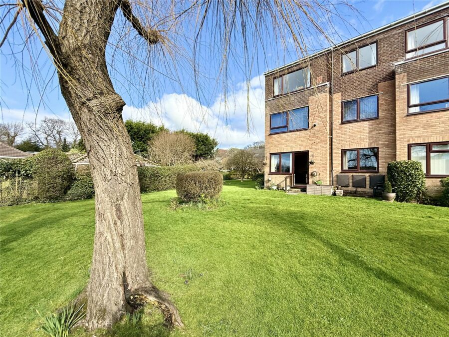 Lymington Road, Highcliffe On Sea, Christchurch, Dorset, BH23 5HG