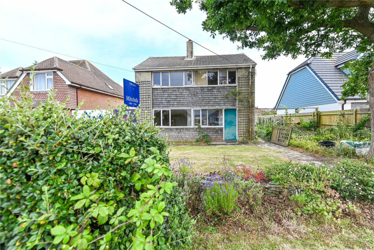 Carlton Avenue, Barton on Sea, New Milton, Hampshire, BH25 7PS