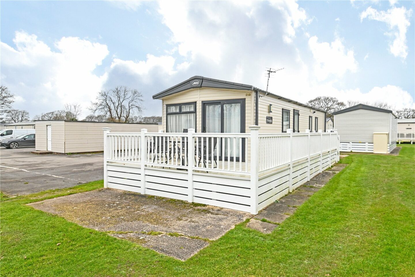 Rowan, Hoburne Bashley Holiday Park