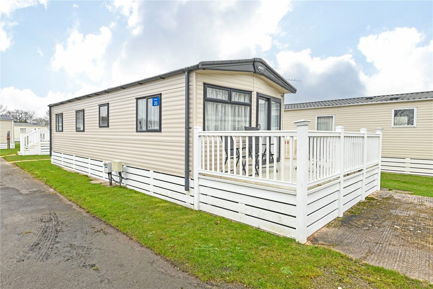 Rowan, Hoburne Bashley Holiday Park, New Milton, Hampshire, BH25 5QR ...