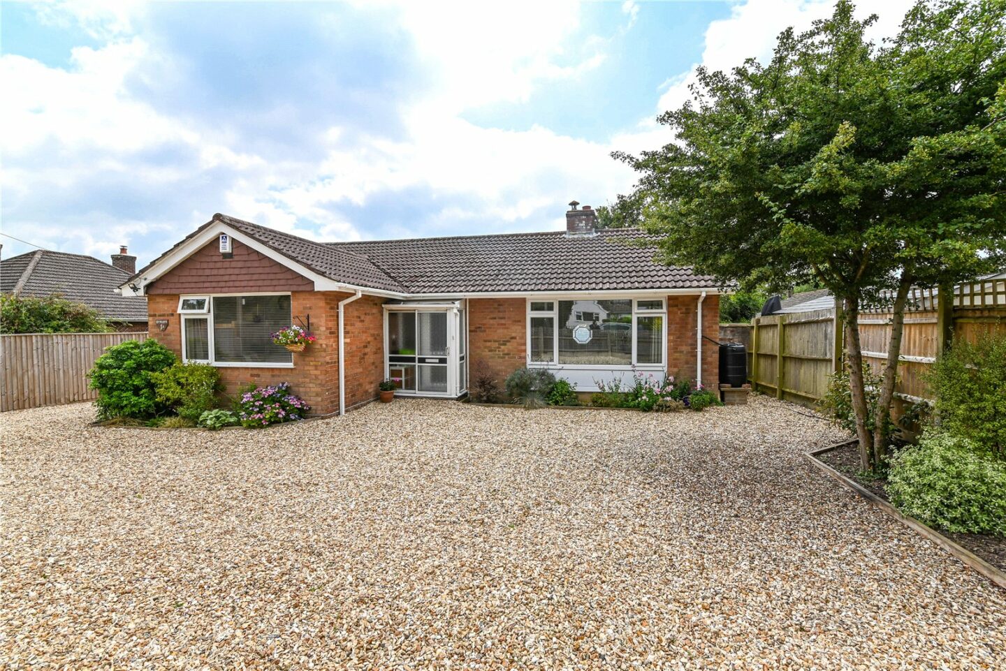 Heath Road, Hordle