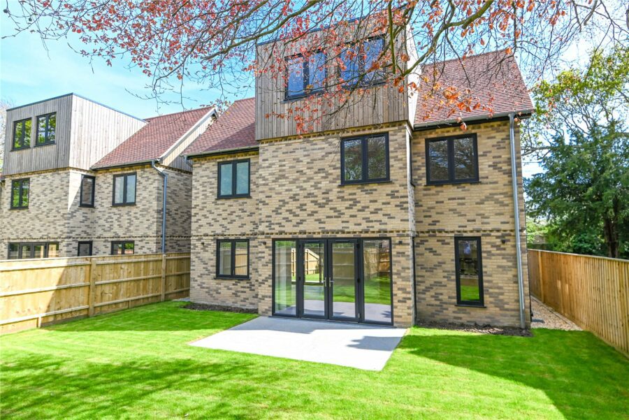 Farmers Walk, Everton, Lymington, Hampshire, SO41 0JZ