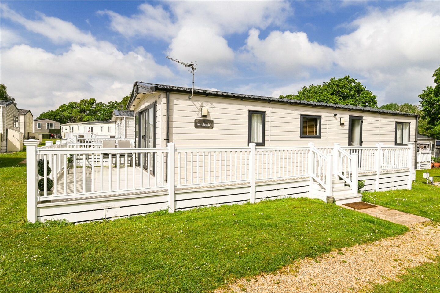 The Spinney, Hoburne Bashley Holiday Park, New Milton, Hampshire, BH25 5QR