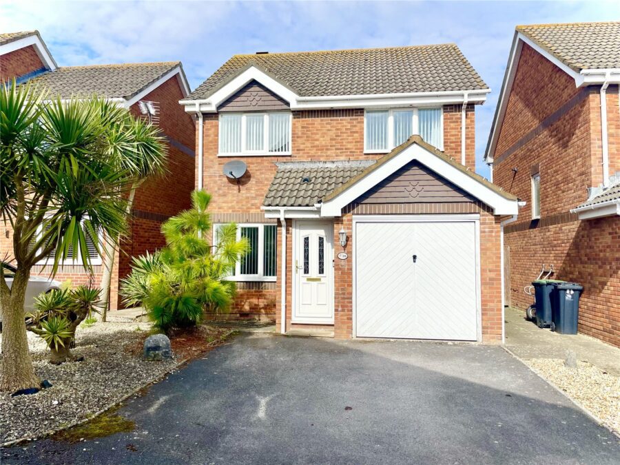 Kingfisher Way, Mudeford, Christchurch, Dorset, BH23 4RT