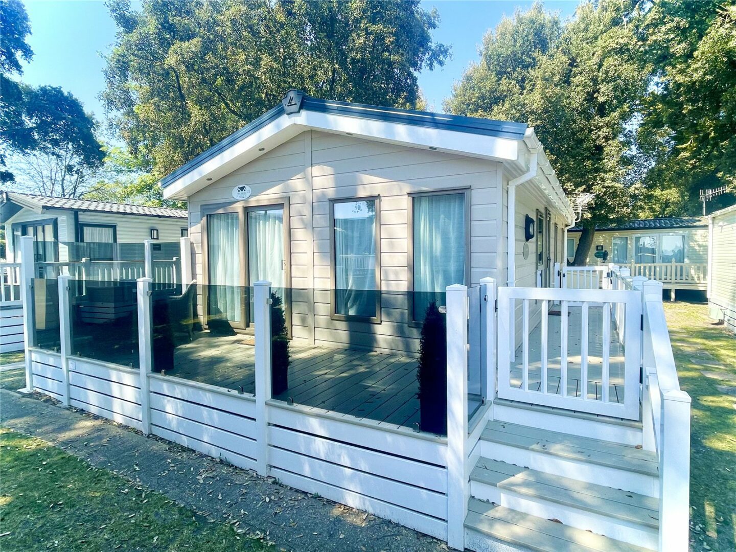 Sandhills Holiday Park, Avon Beach