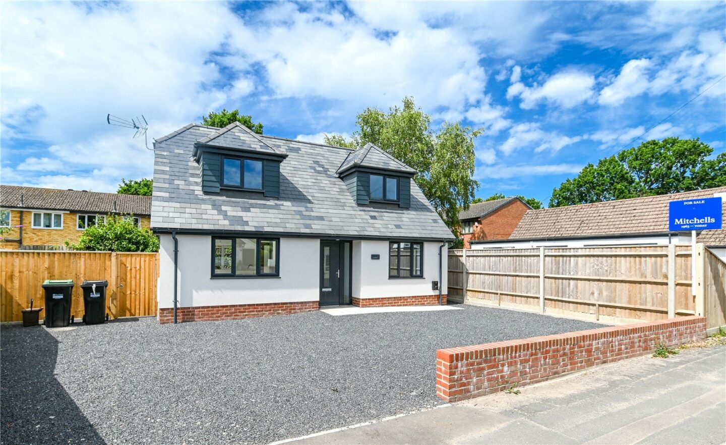 Everton Road, Hordle