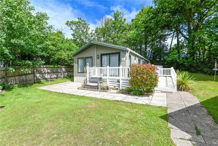 Seabreeze, Shorefield Country Park, Downton, Hampshire, SO41 0LH