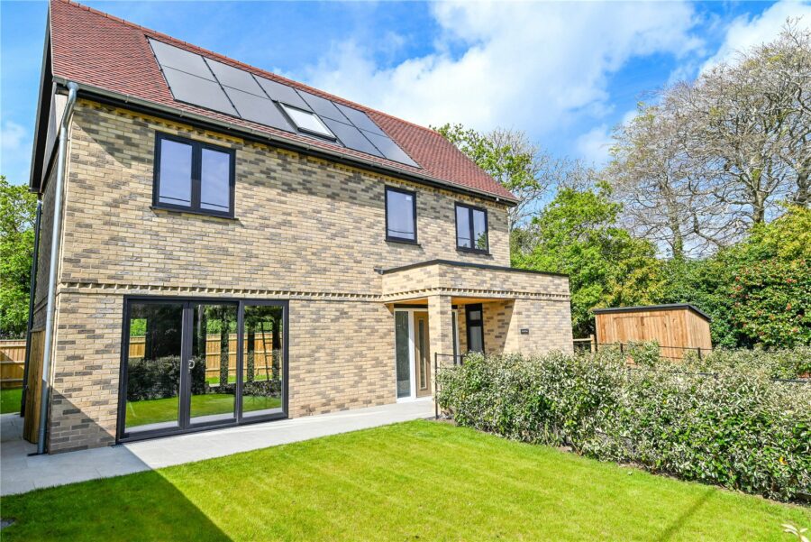 Farmers Walk, Everton, Lymington, Hampshire, SO41 0JZ